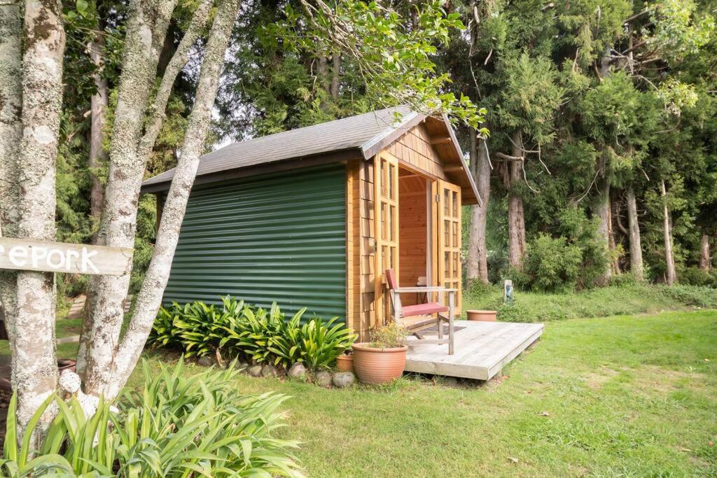 Tui Ridge Eco Cabins Aongatete エクステリア 写真