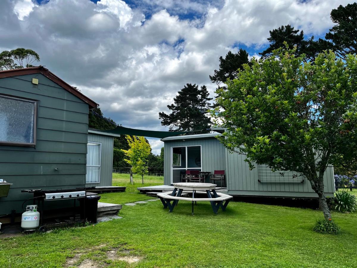 Tui Ridge Eco Cabins Aongatete エクステリア 写真